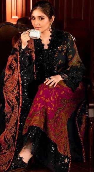 Design No 1142 BC Super hit Deisgn of Aasha